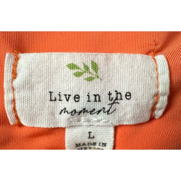Live In The Moment Crop Top Shaped Fit V Neck Orange Women’s Size Large - Picture 3 of 6